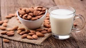 Leche de almendras